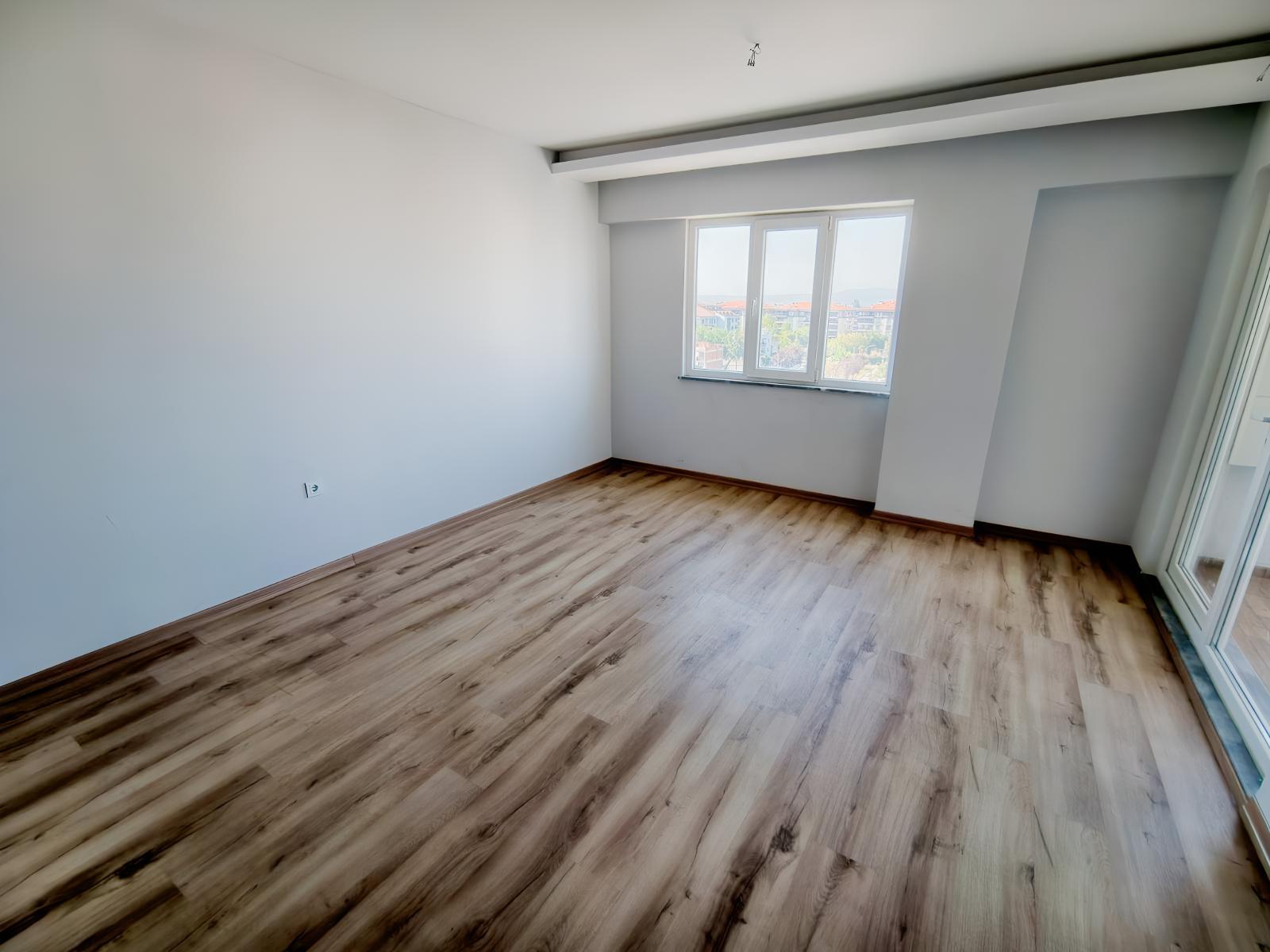 Yeşil manzaralı site içerisinde geniş 3+1 daire — fotoğraf 1